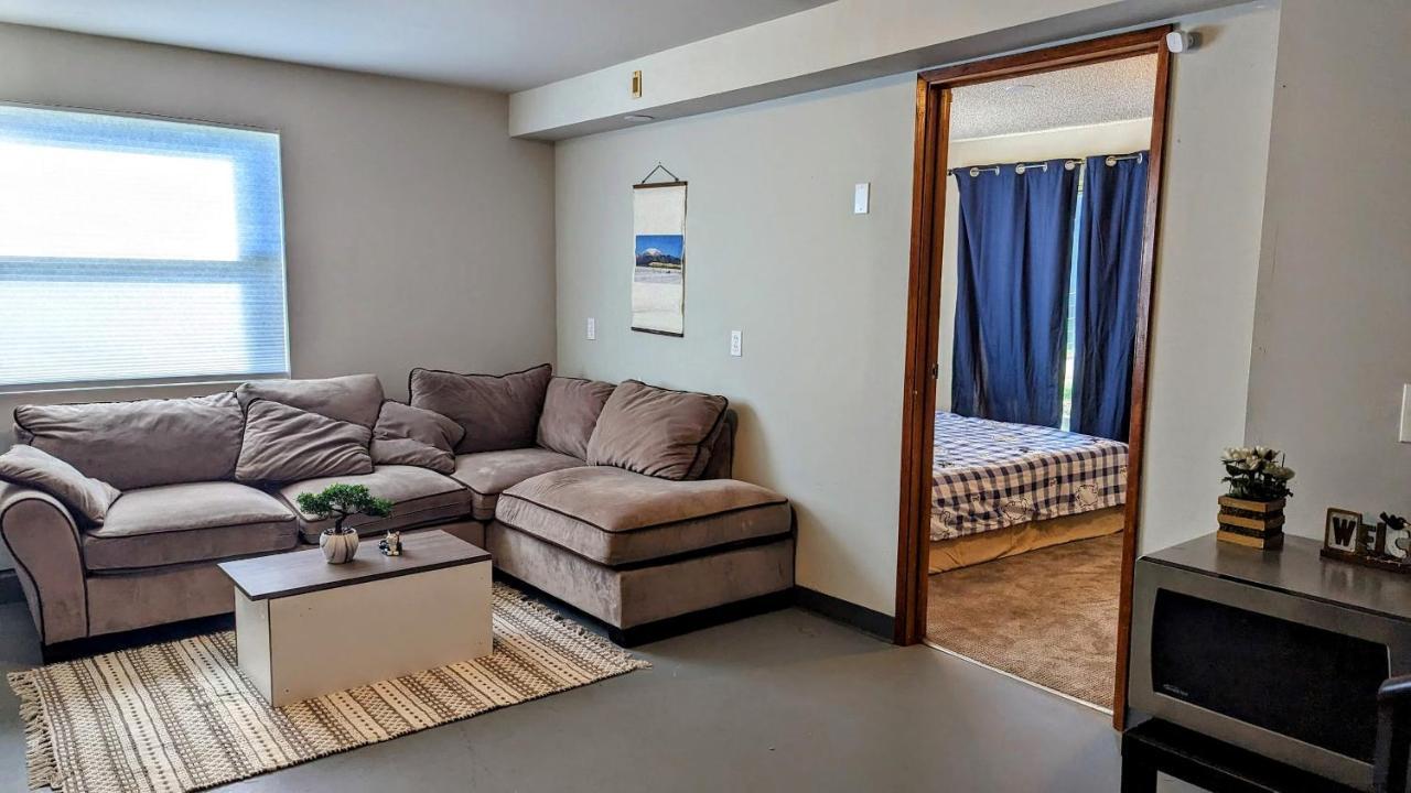 Private Guest Suite In West Bellevue Home Eksteriør billede
